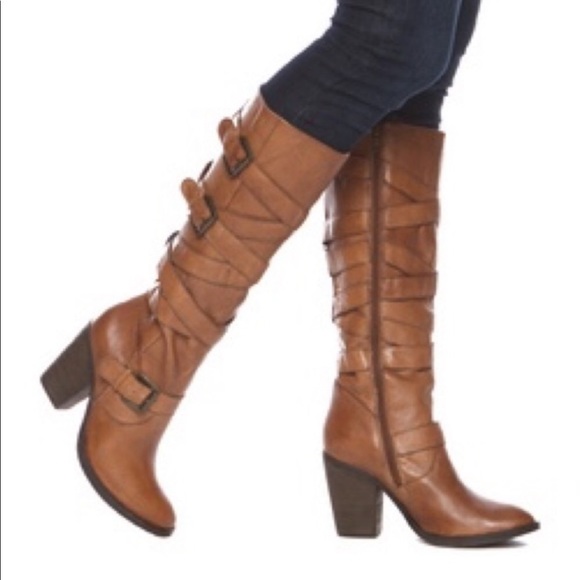 Steve Madden Renegaid Boots in cognac with straps and buckle accents! - Picture 1 of 16